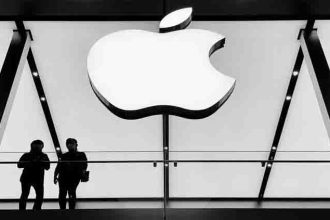 Landmark Markets with Apple Products