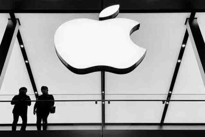 Landmark Markets with Apple Products